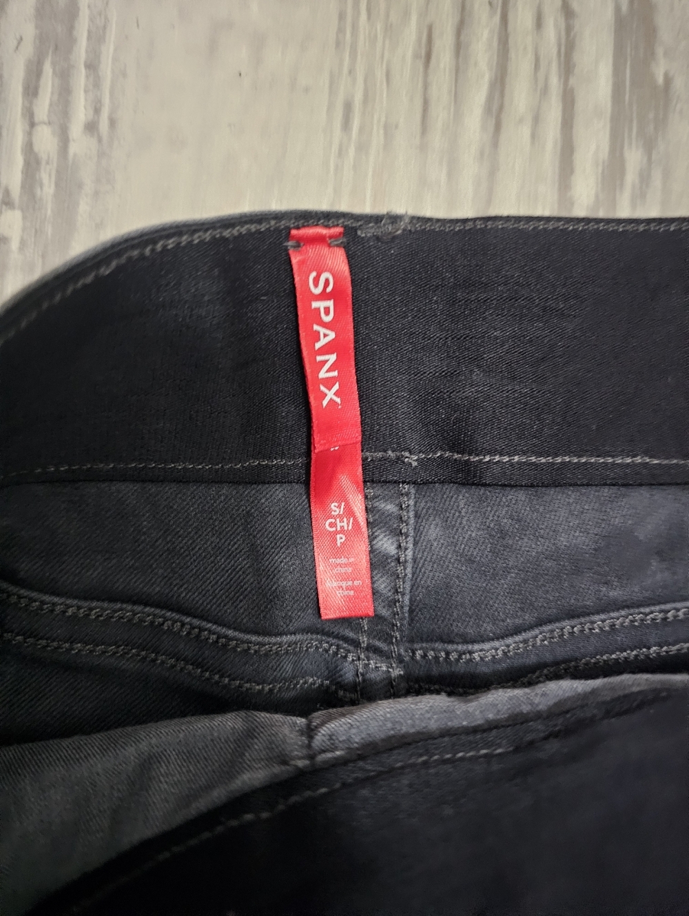 Spanx Short - Picture 5 of 5
